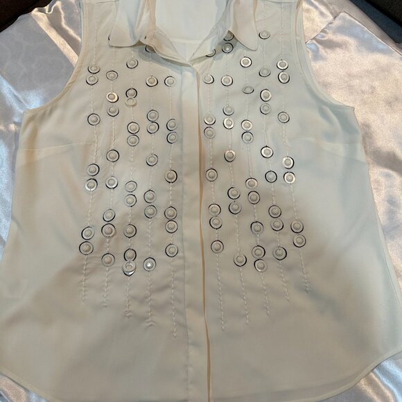 New Ann Taylor White Blouse w/Gem Stone Detail, Sleeveless, Size 12 (NWOT) - Picture 6 of 9